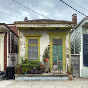 View of small homes in New Orleans.