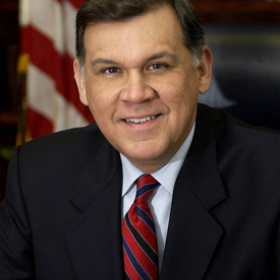 martinez_sm.jpg