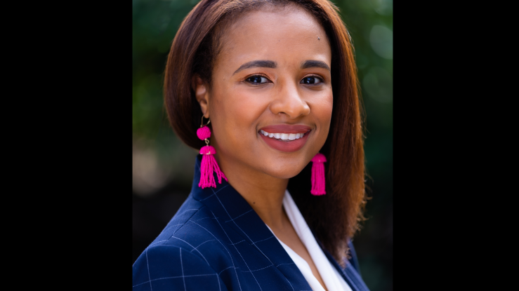 Headshot of Annika Lescott-Martinez.