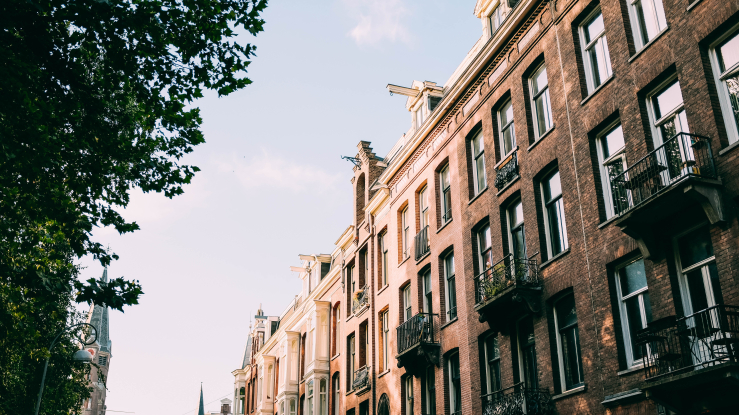 Apartment building