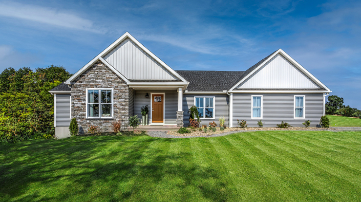 View of a one-story manufactured house.