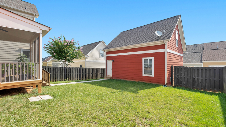 Accessory dwelling unit in back yard of home.