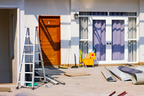 Home renovation appears abandoned