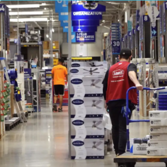 Worker in a Lowes store.